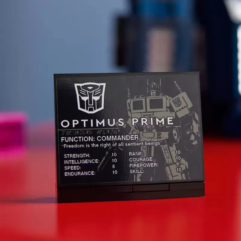 10302 ICONS TRANSFORMERS OPTIMUS PRIME