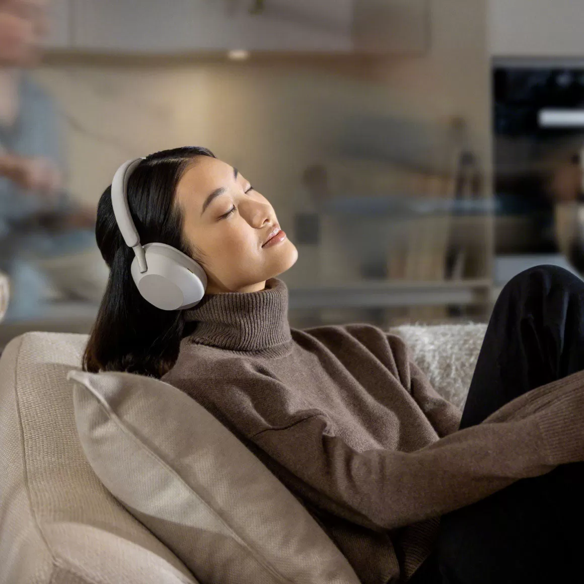 Sony  WH-1000XM5