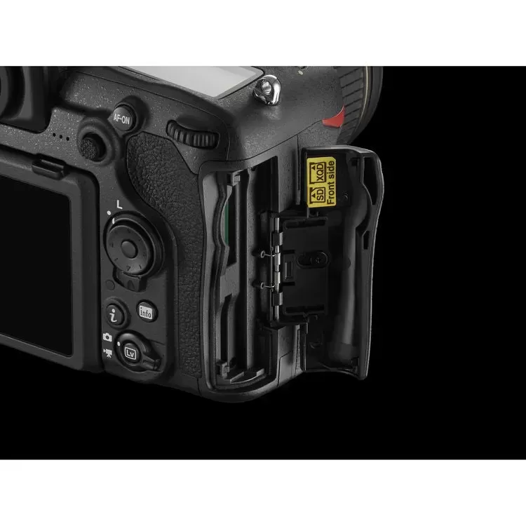 Nikon D500 DX-Format Digital SLR with 16-80mm ED VR Lens