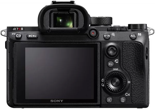 Sony a7R III Mirrorless Camera: 42.4MP Full Frame High Resolution Interchangeable Lens Digital Camera with Front End LSI Image Processor, 4K HDR Video and 3