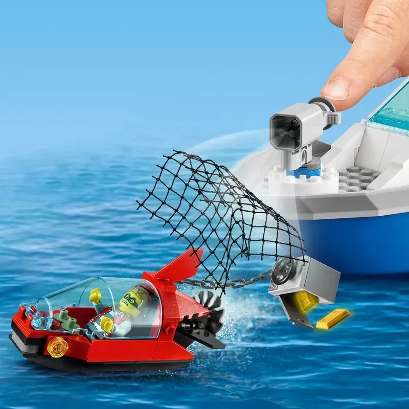 60277 CITY POLICE PATROL BOAT
