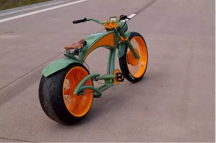 LIMITED TIME SPECIAL - 2023 OUTDOOR 2.0 E-BIKE