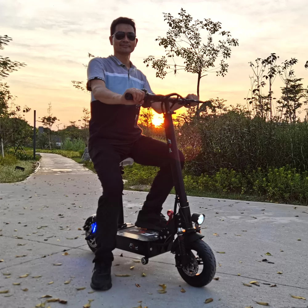 (ð¥Limited Time Sale) SK1 10inch Electric Scooter with 48V 25-35ah battery Portable Easy Folding kick scooter
