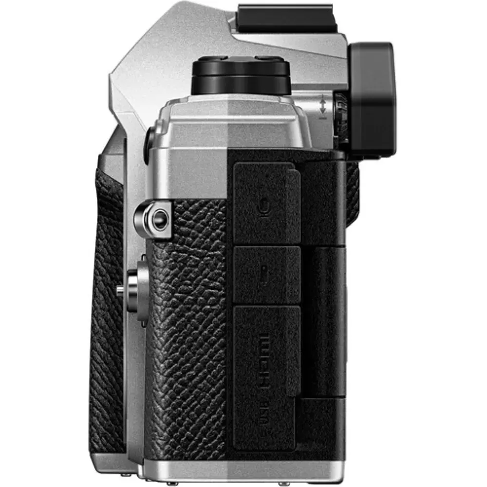 Olympus OM-5 Mirrorless Camera | Silver