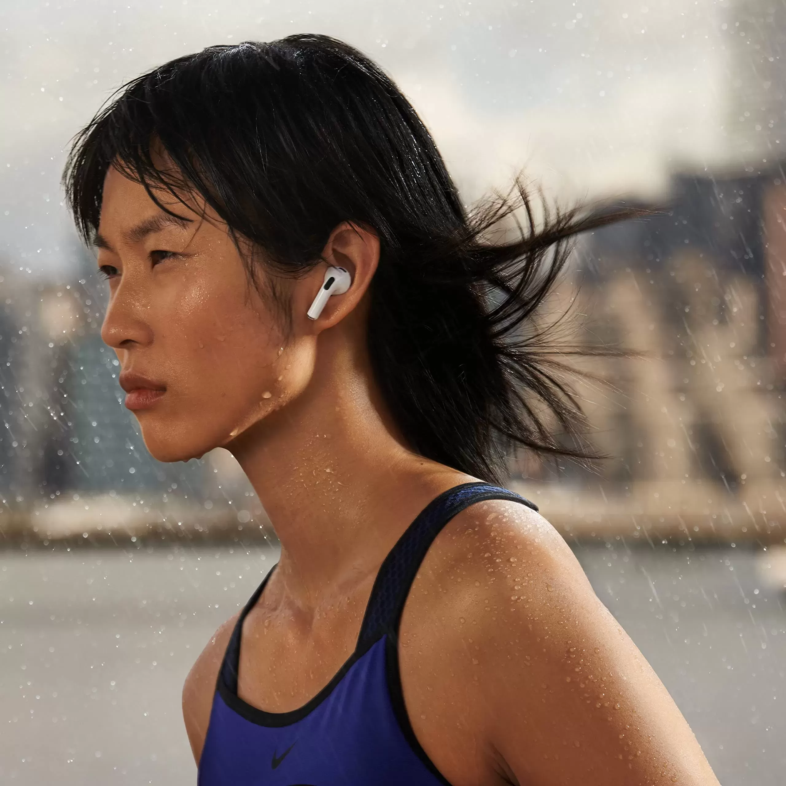 (3rd Generation) Wireless Earbuds with Lightning Charging Case