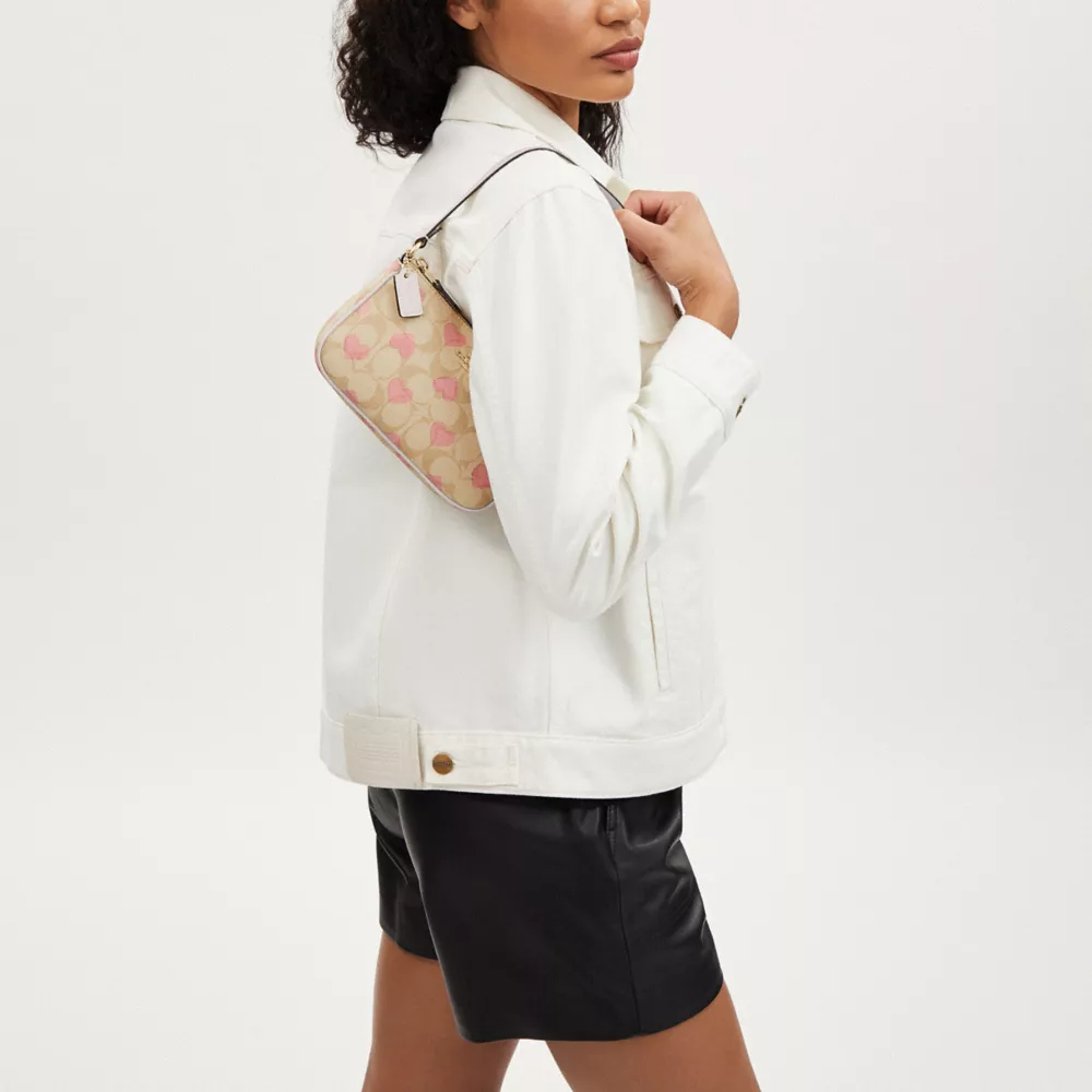 Nolita 19 In Signature Canvas With Heart Print