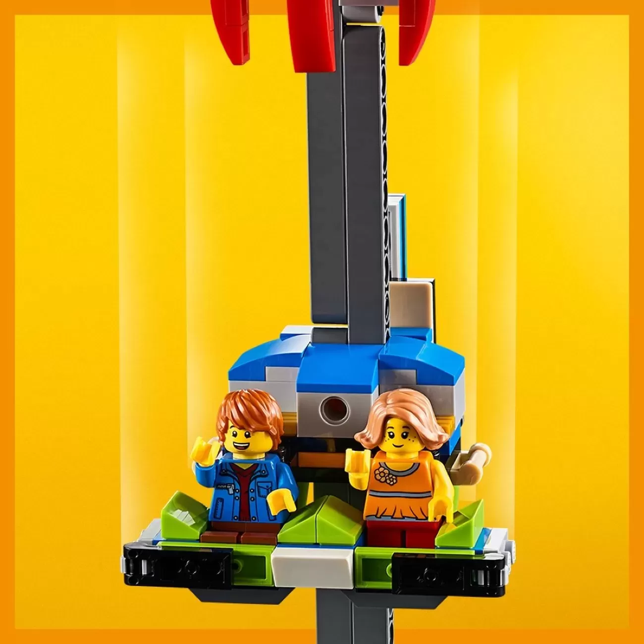 31095 CREATOR FAIRGROUND CAROUSEL