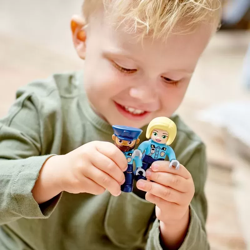 10959 DUPLO POLICE STATION & HELICOPTER