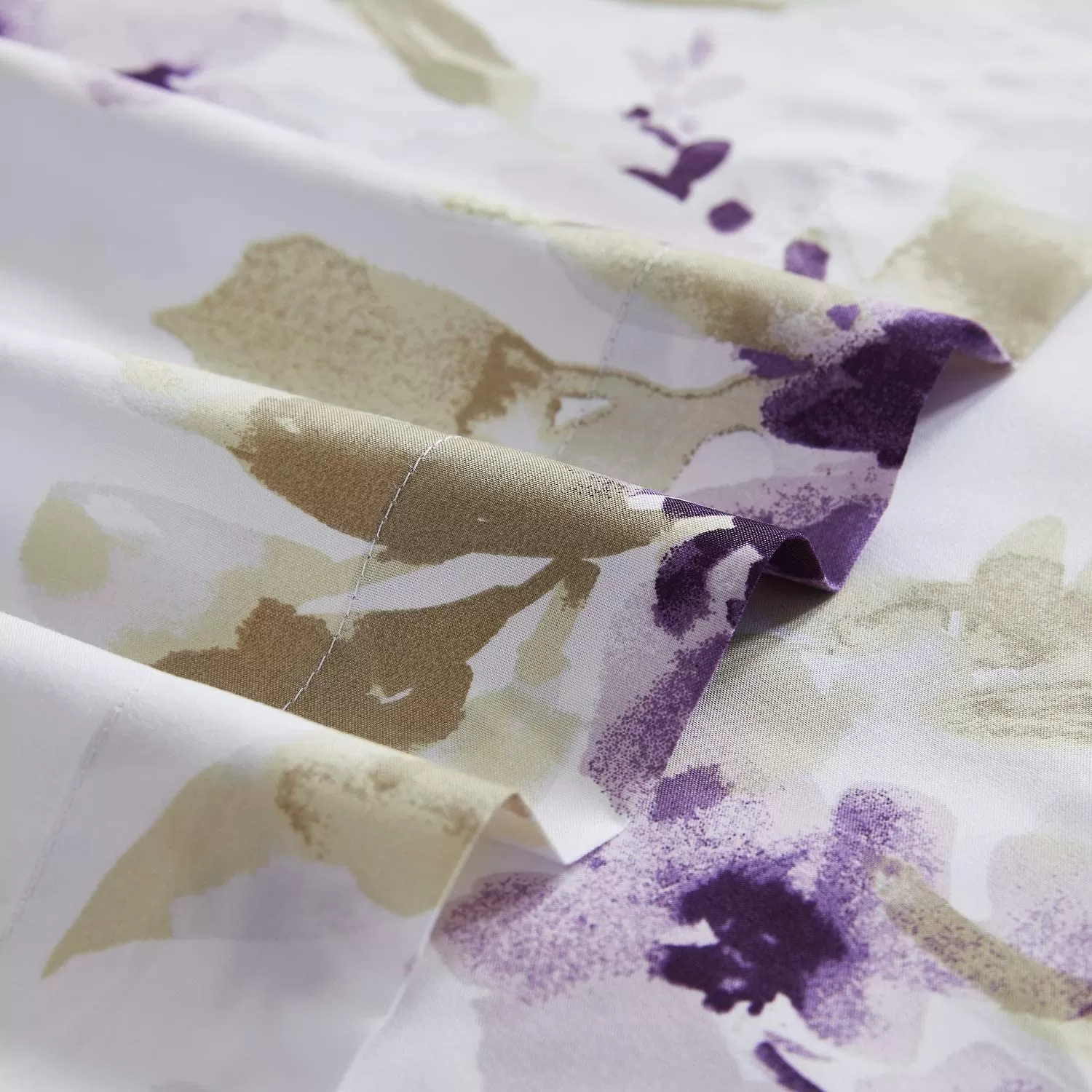 Brushed Microfiber Hypoallergenic 4 pcs Bedsheet Set