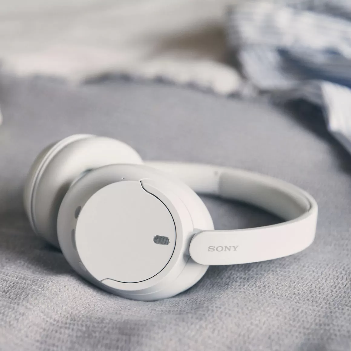 Sony WH-CH720N