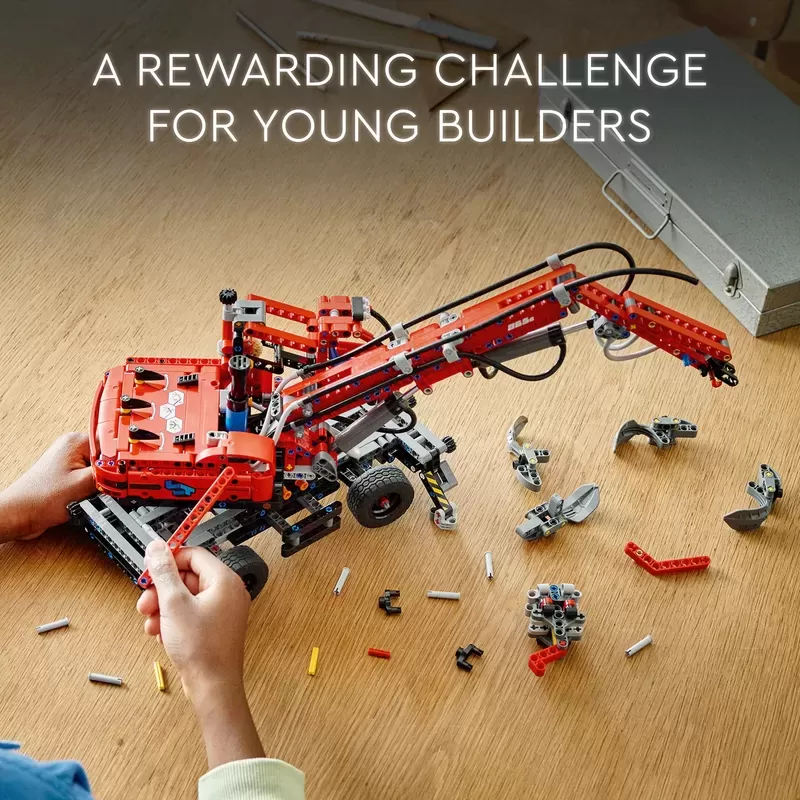 42144 TECHNIC MATERIAL HANDLER