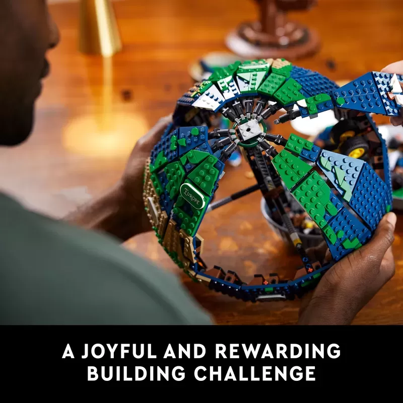 21332 IDEAS THE GLOBE