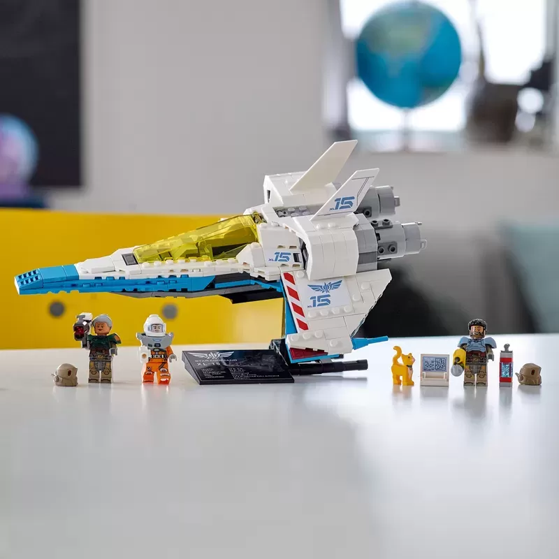 76832 DISNEY PIXAR LIGHTYEAR XL-15 SPACESHIP
