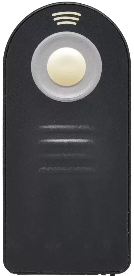 Canon EOS R Mirrorless Digital Camera with 24-105mm Lens with Deluxe Striker Bundle: Includes- Memory Card, Extra Battery, Large Tripod, Handstrap, Large Bag, and Striker Starter Kit