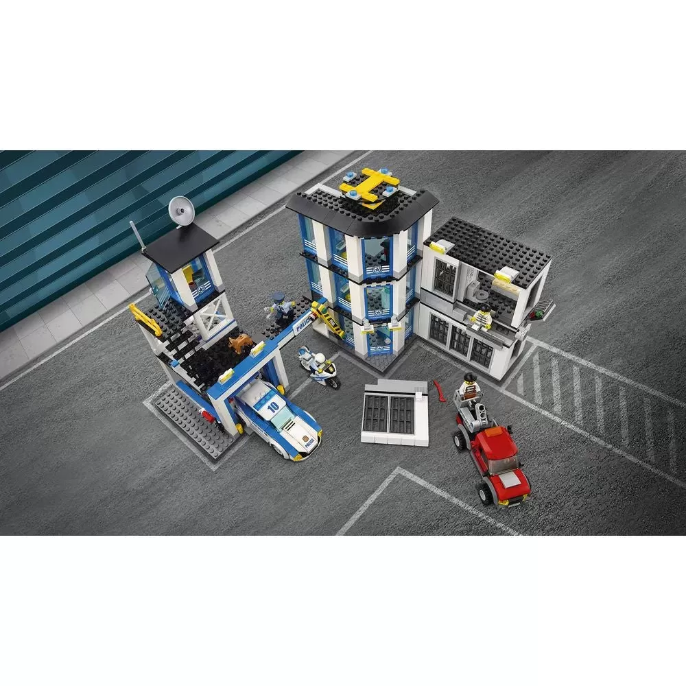 60141 POLICE STATION