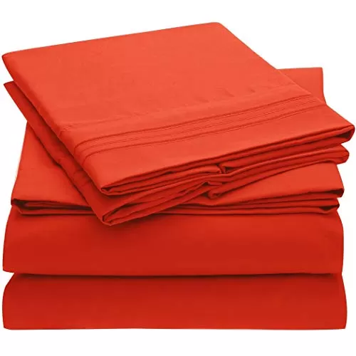 Brushed Microfiber Hypoallergenic 4 pcs Bedsheet Set