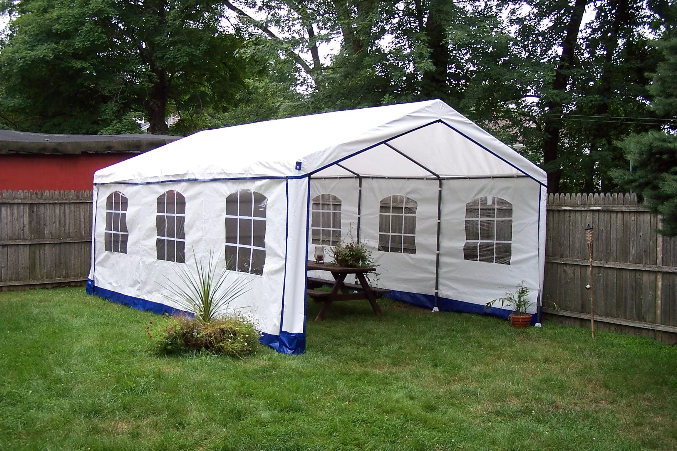 MDM Party Tent 14'W x 14'L x 9'H