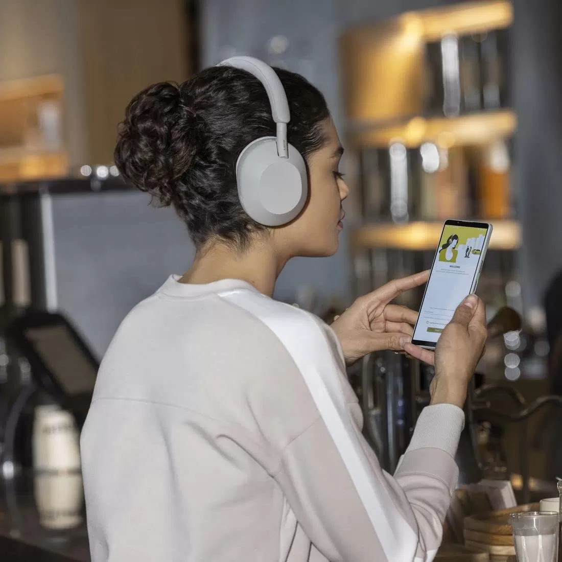 Sony WH-1000XM5 Noise Canceling Wireless Headphones - 30hr Battery Life - Over-Ear Style - Optimized for Alexa and Google Assistant - Built-in mic for Calls - Silver