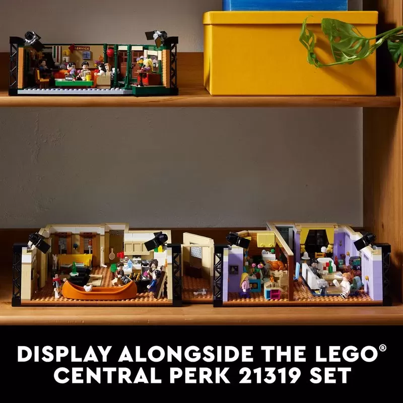 10292  ICONS THE FRIENDS APARTMENTS