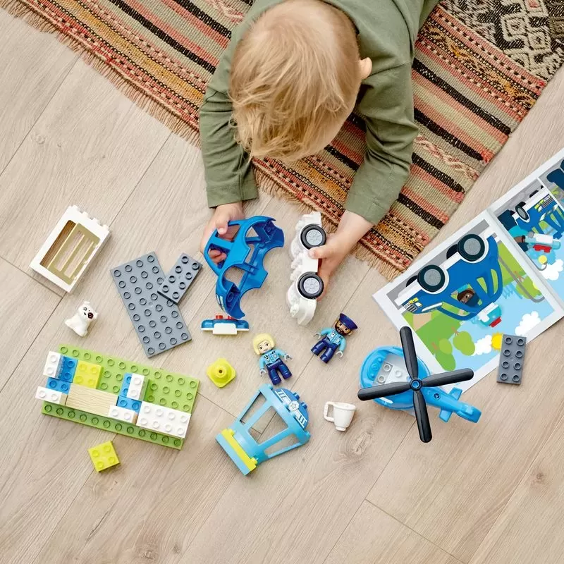 10959 DUPLO POLICE STATION & HELICOPTER