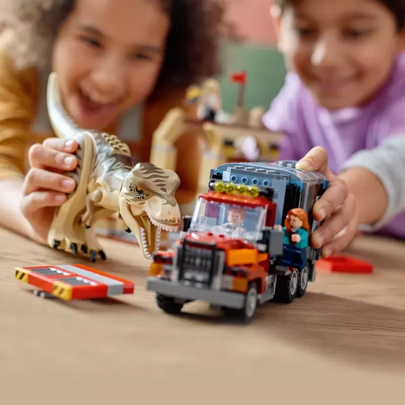 JURASSIC WORLD T. REX & ATROCIRAPTOR DINOSAUR BREAKOUT 76948