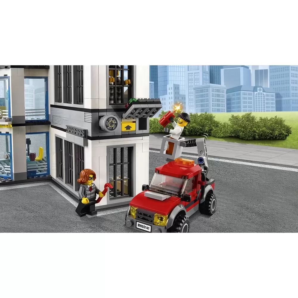 60141 POLICE STATION