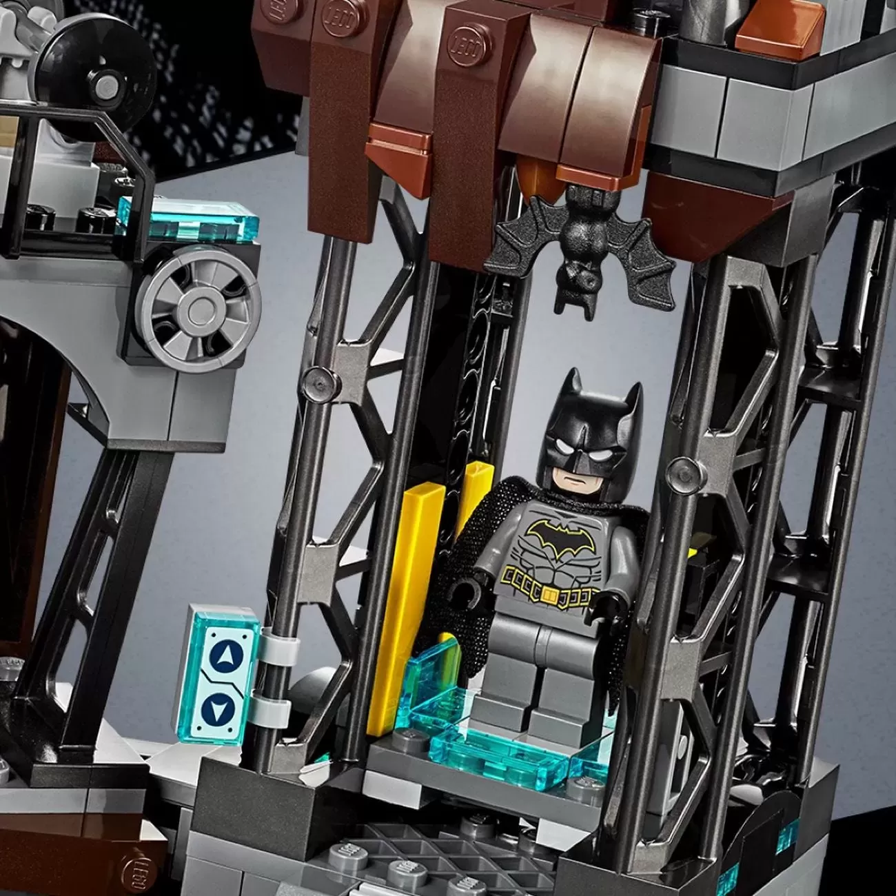 76122 DC SUPER HEROES BATCAVE CLAYFACE INVASION