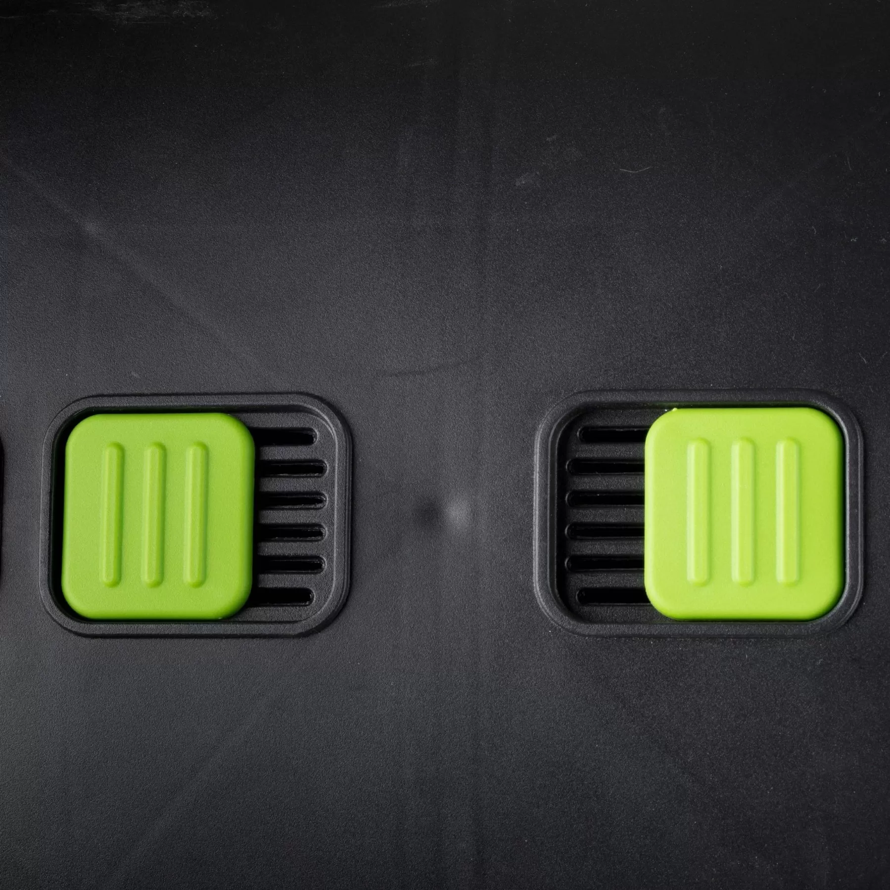 Maze 65-Gallon Compost Tumbler And Cart Combo