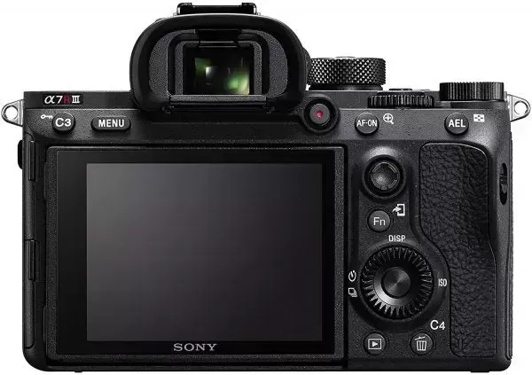 A7R III Mirrorless Camera: 42.4MP Full Frame High Resolution Interchangeable Lens Digital Camera With Front End LSI Image Processor, 4K HDR Video And 3