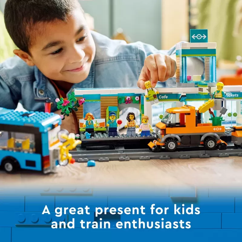60335 CITY TRAIN STATION