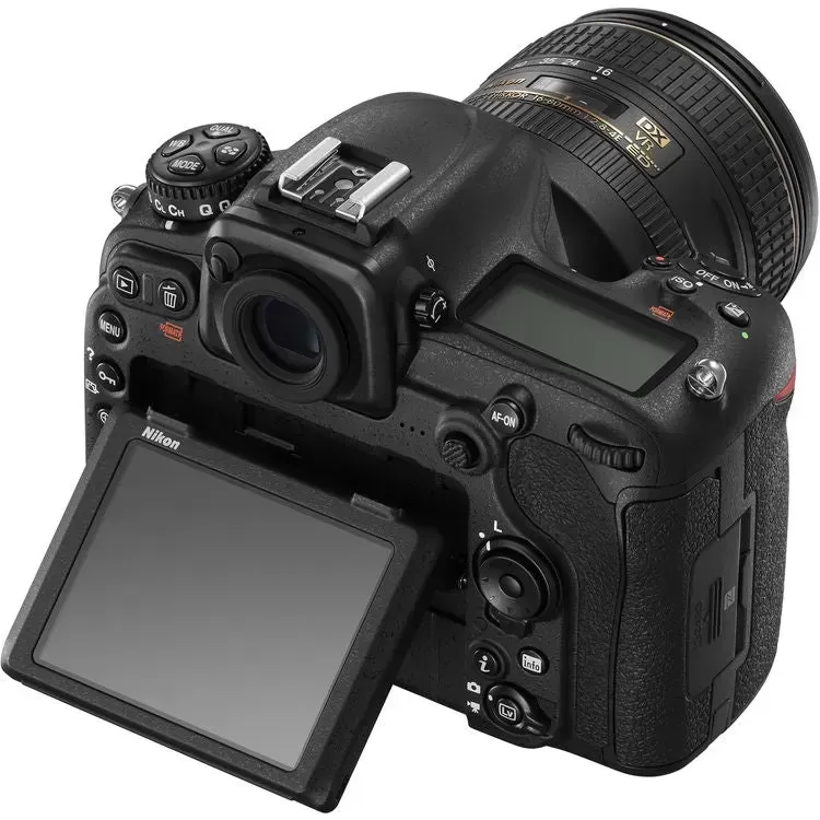 Nikon D500 DX-Format Digital SLR with 16-80mm ED VR Lens