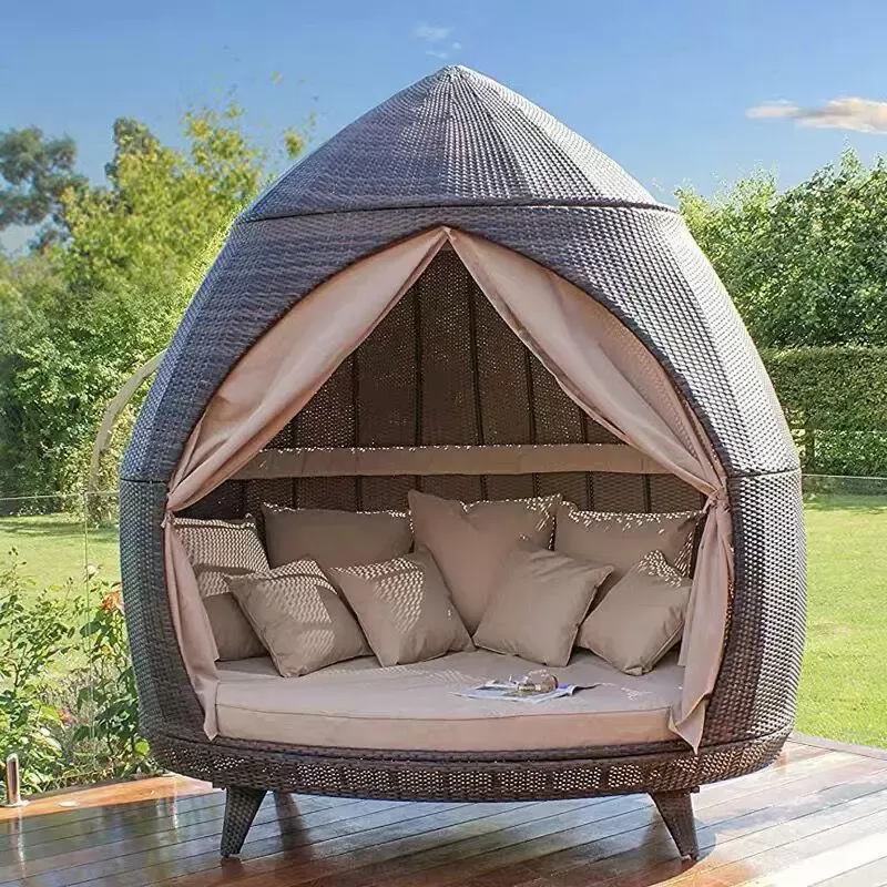 Outdoor Wicker Lounger Sofa Bed