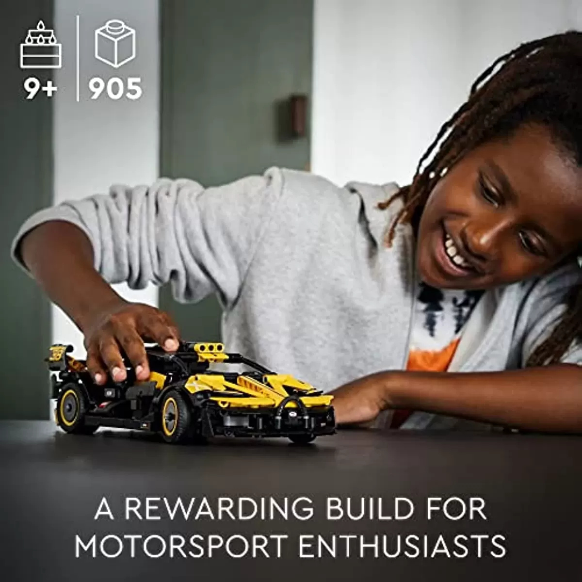 Technic Bugatti Bolide Racing Car 42151, Model Building Set, Race Engineering Toys, Collectible Iconic Sports Vehicle Construction Kit