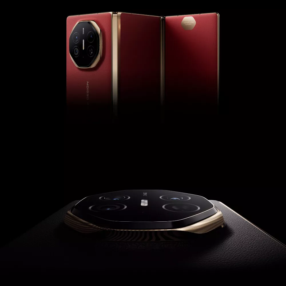 With the world’s   first 3-fold smartphone! Tri-fold Screen Smartphone 16GB+1TB Quad Camera    Bluetooth 5.2