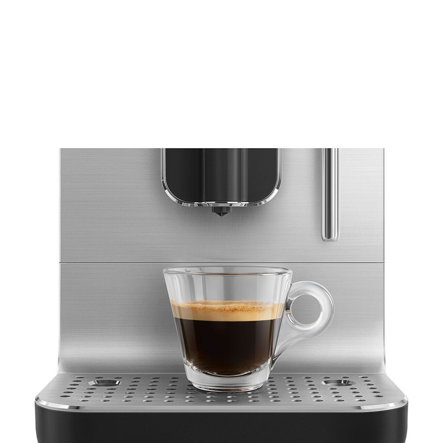 BCC12BLMUK Bean to Cup coffee machine Matte Black