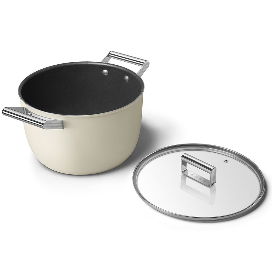 CKFC2611CRM Casserole Pan 26cm and Lid Cream