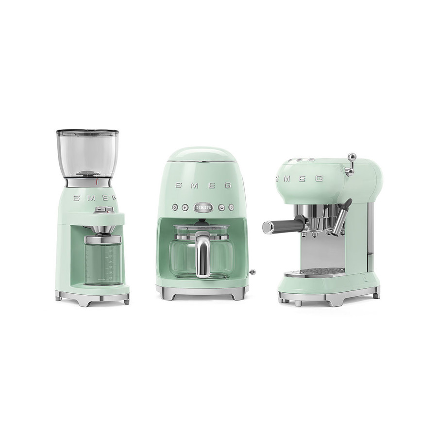 DCF02PGUK Drip Coffee Machine in Pastel Green