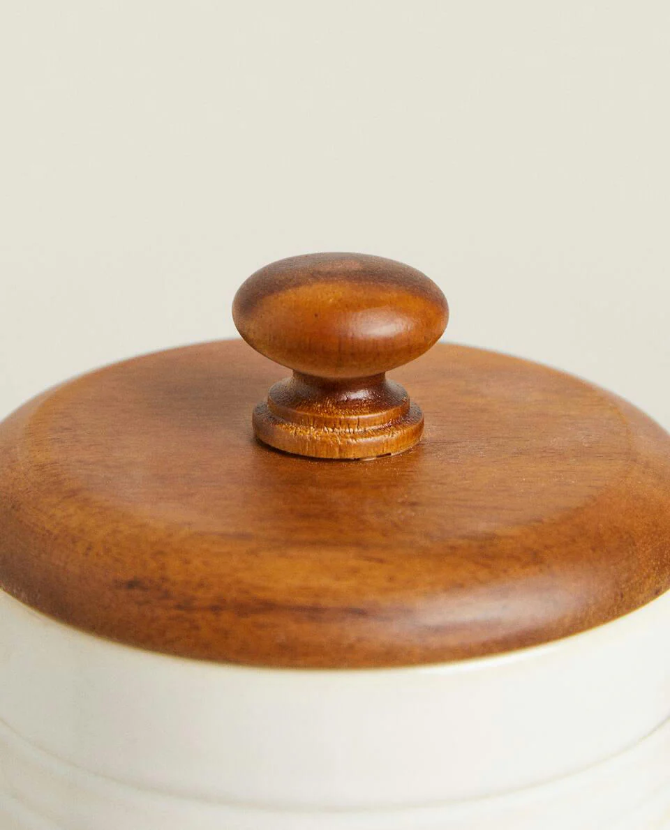 STORAGE JAR WITH SPOON