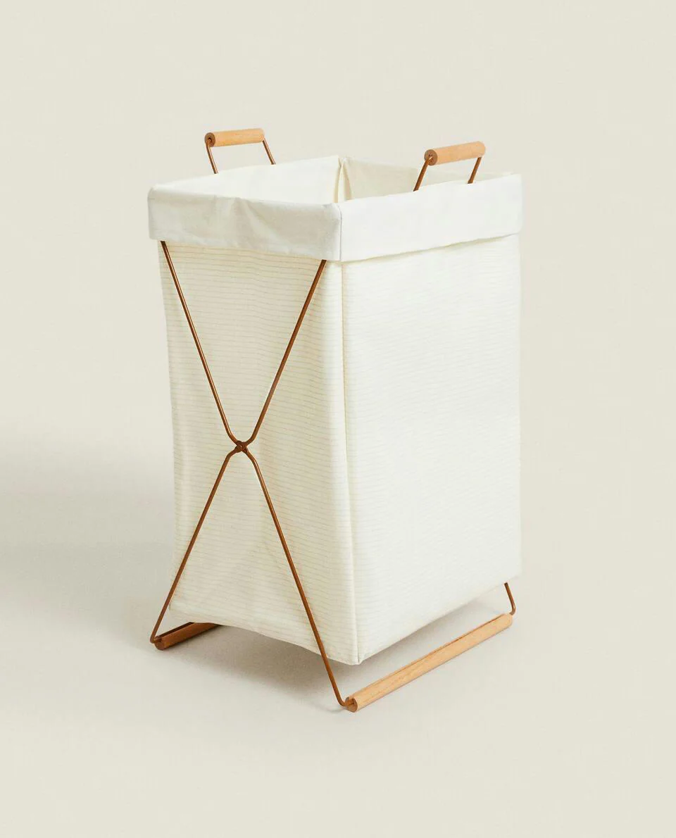 FOLDABLE LAUNDRY BASKET