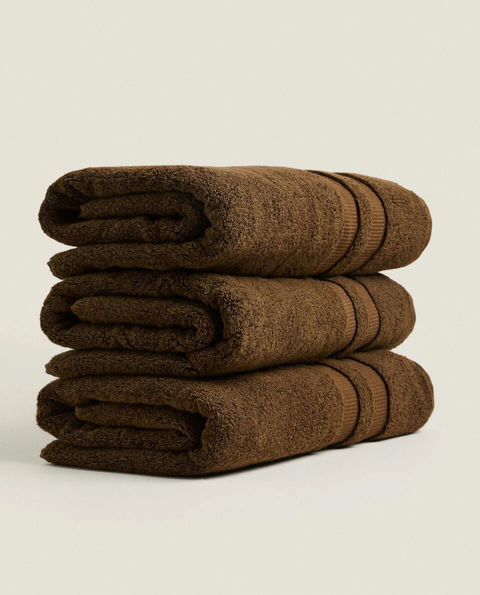 EXTRA SOFT TOWEL WITH DOUBLE BORDER