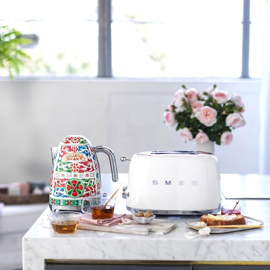 Gloss White 2 Slice Toaster
