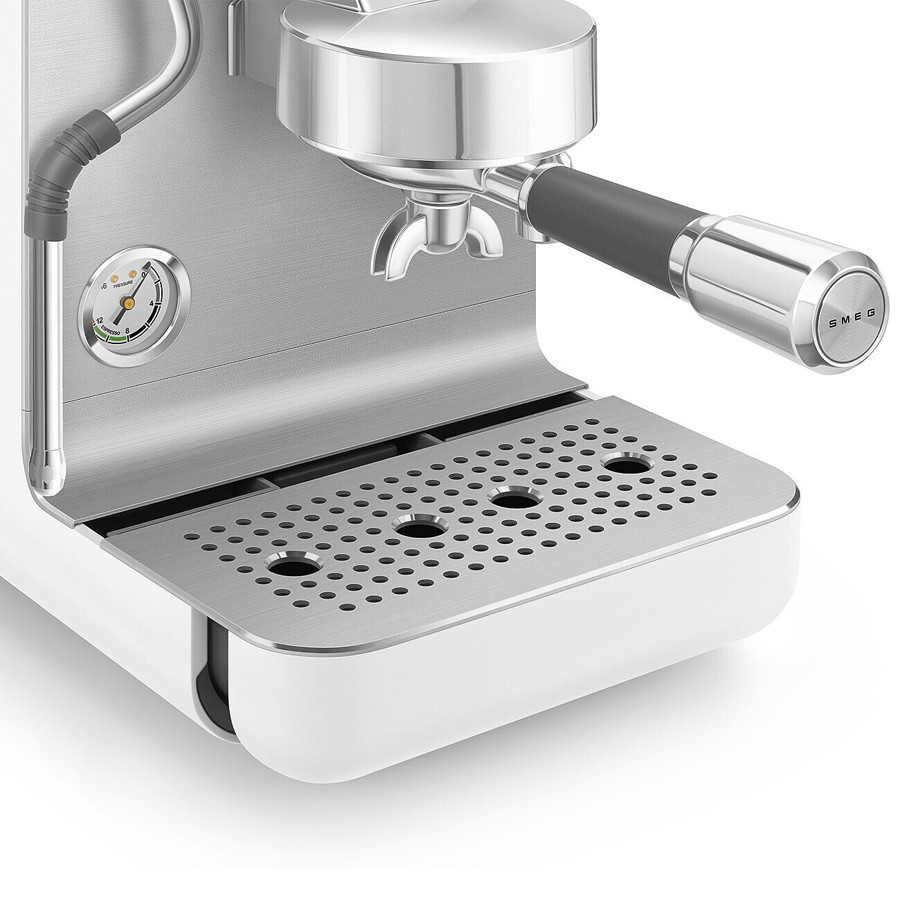 EMC02WHMUK Mini Pro Espresso Coffee Machine in Matte White