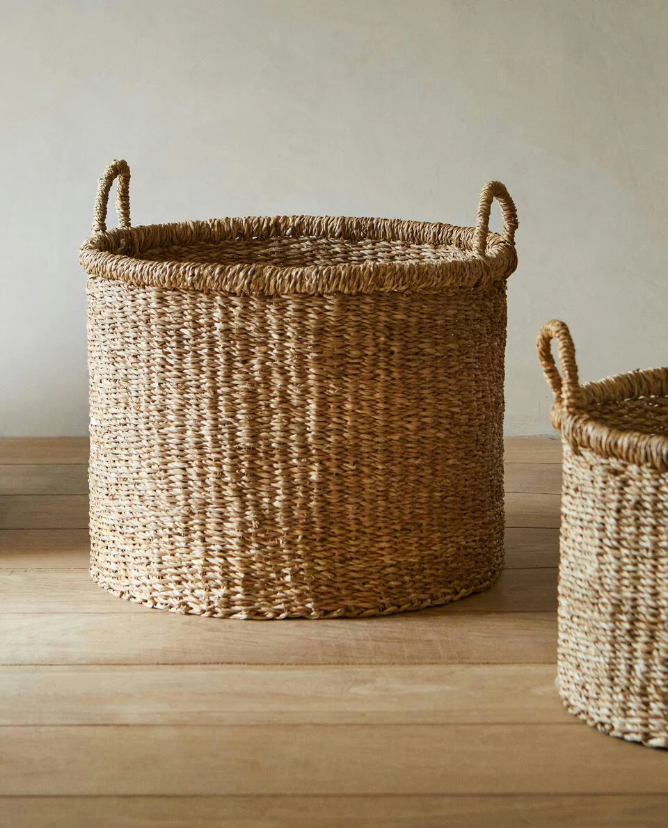 LARGE SEAGRASS BASKET WITH HANDLES