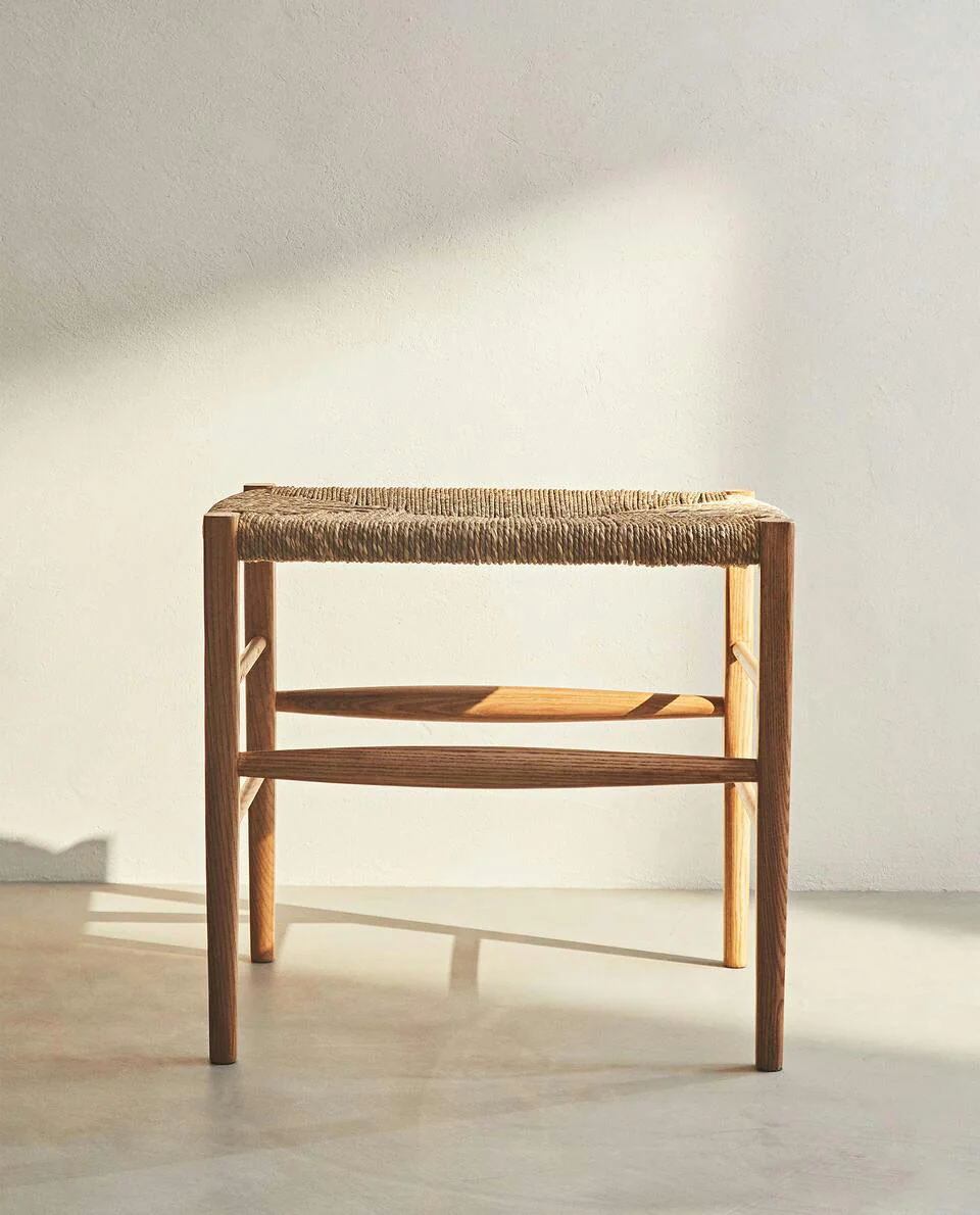 ASH AND SEAGRASS BENCH