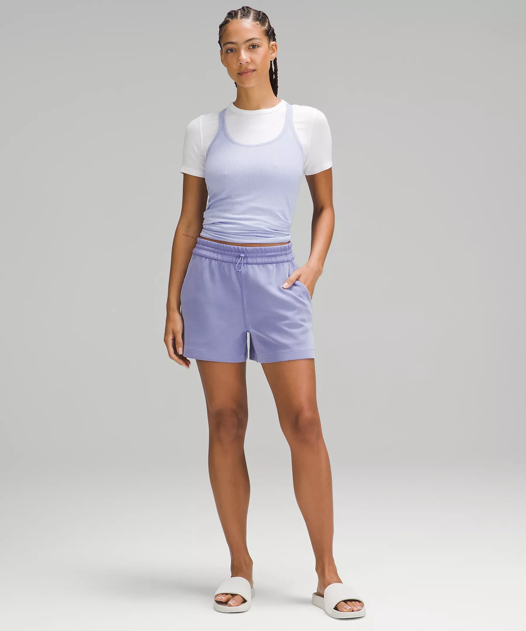 lululemon Softstreme High-Rise Short 4′′