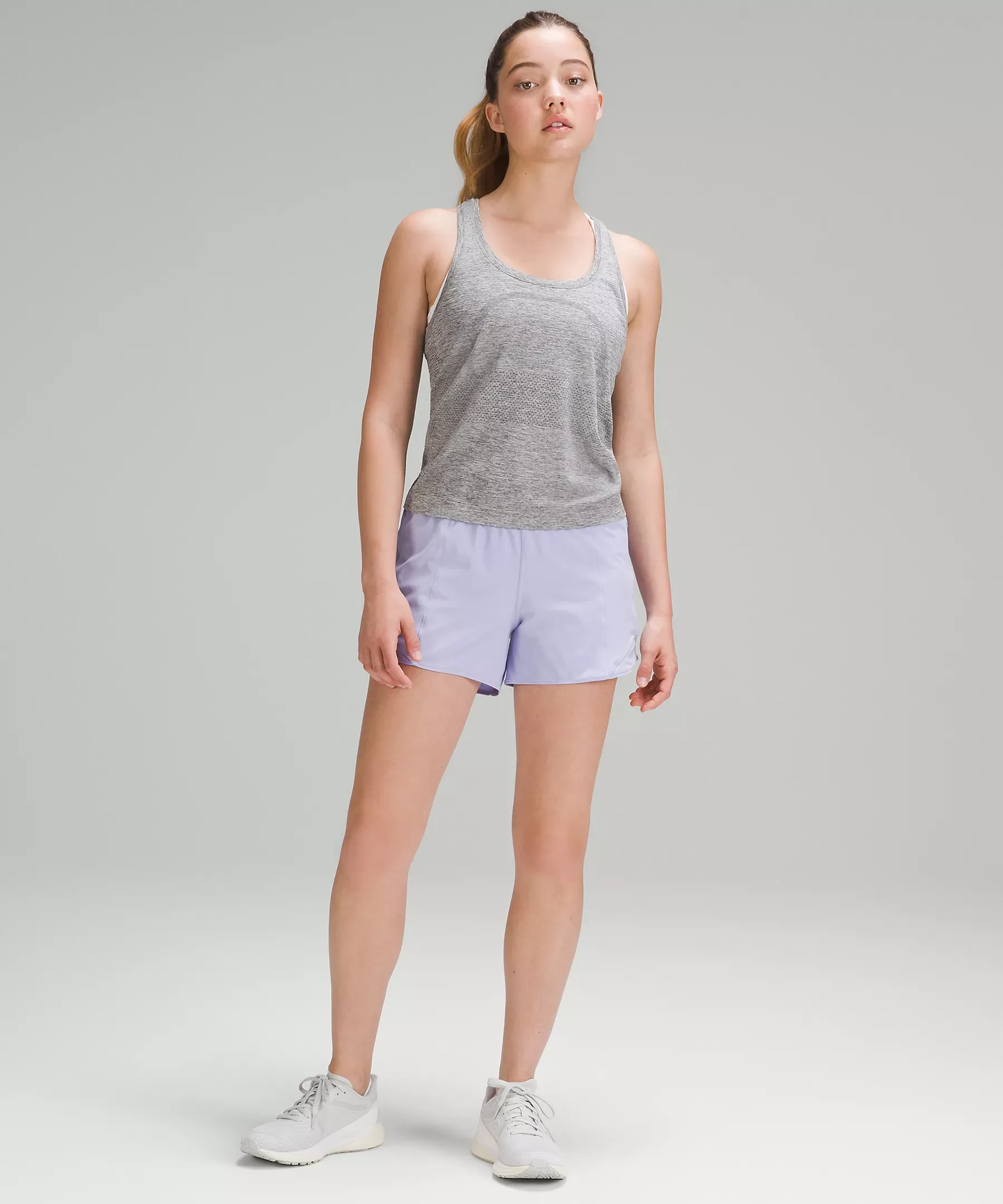 lululemon Hotty Hot High-Rise Lined Short 4′′