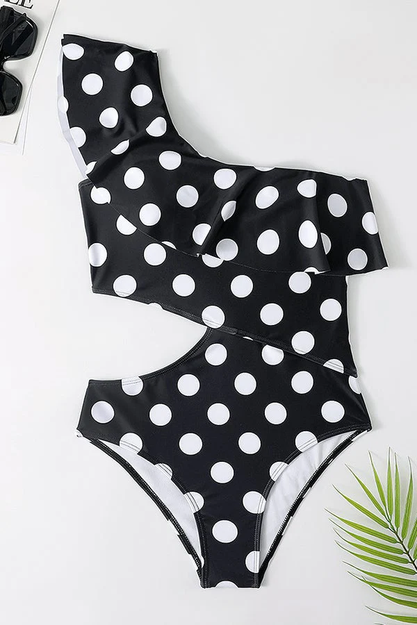 One-shoulder Ruffled Polka Dot One-piece Swimsuit