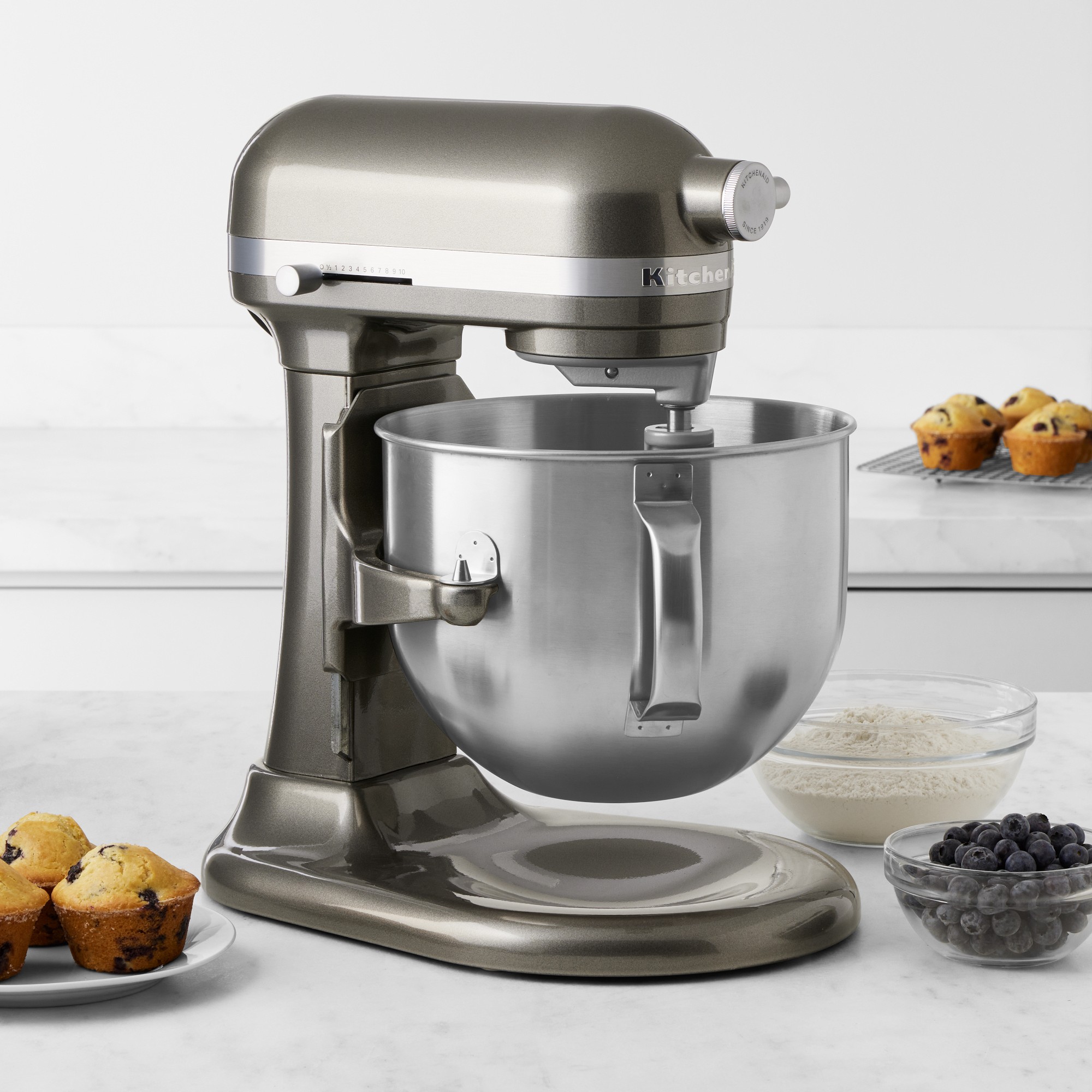 Bowl-Lift Stand Mixer, 7-Qt.