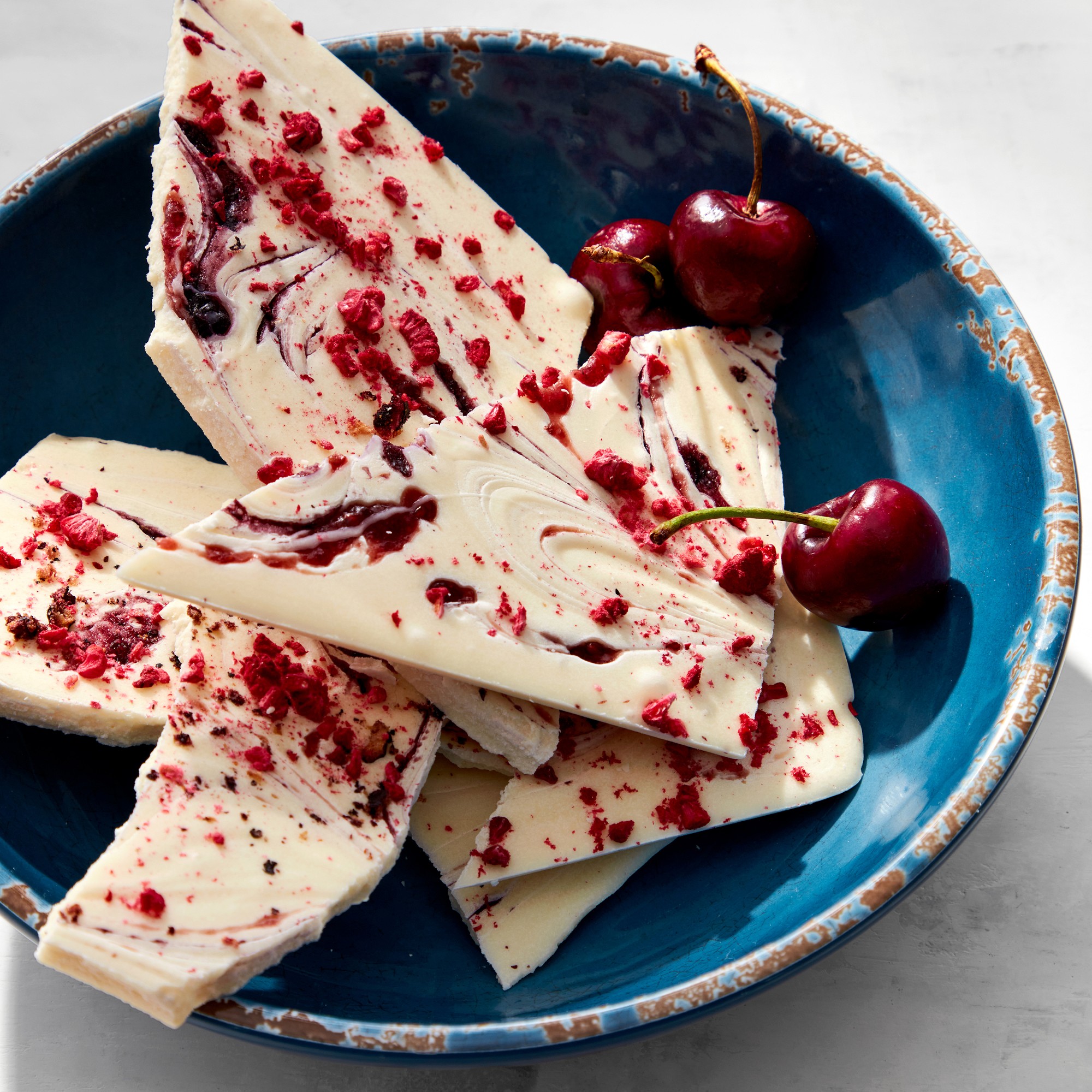 Rustic® Outdoor Melamine Serving Bowl