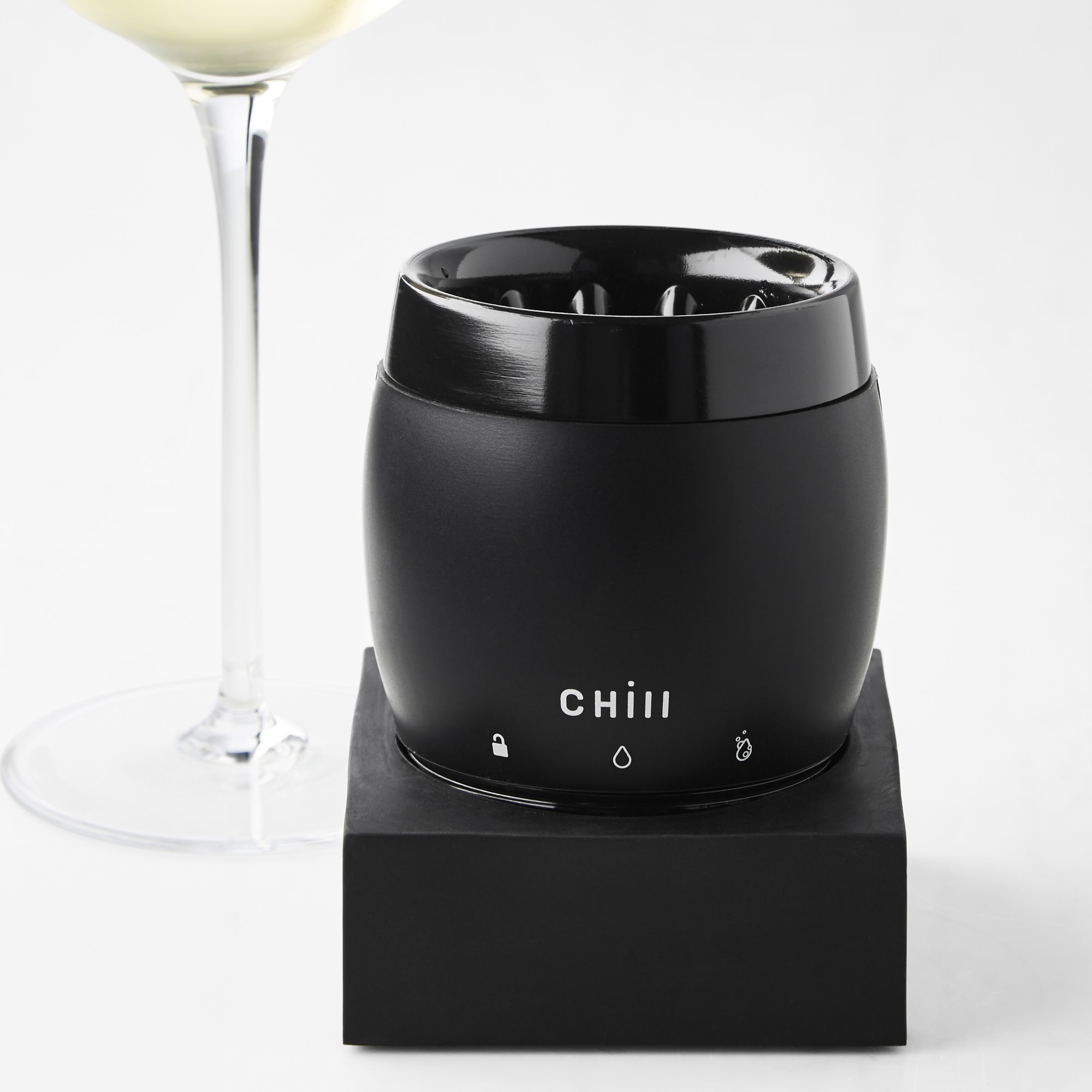 Üllo Chill Wine Purifier